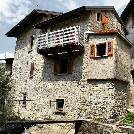 Cornelia's Mill Nesso, Lake Como 別荘 ネッソ